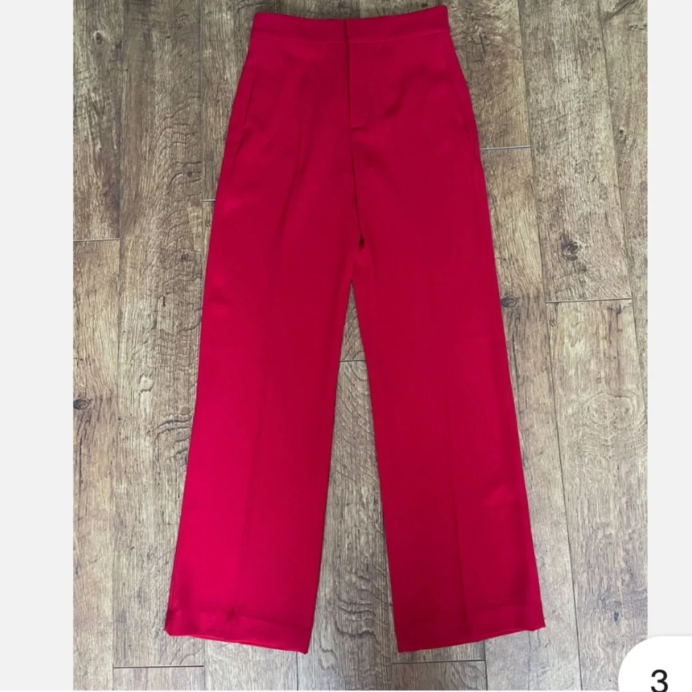 Zara NWT red straight leg dress pants trousers
